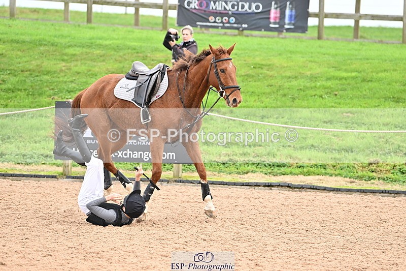 241110A-121153-00783 - 80cm 11.30 to End