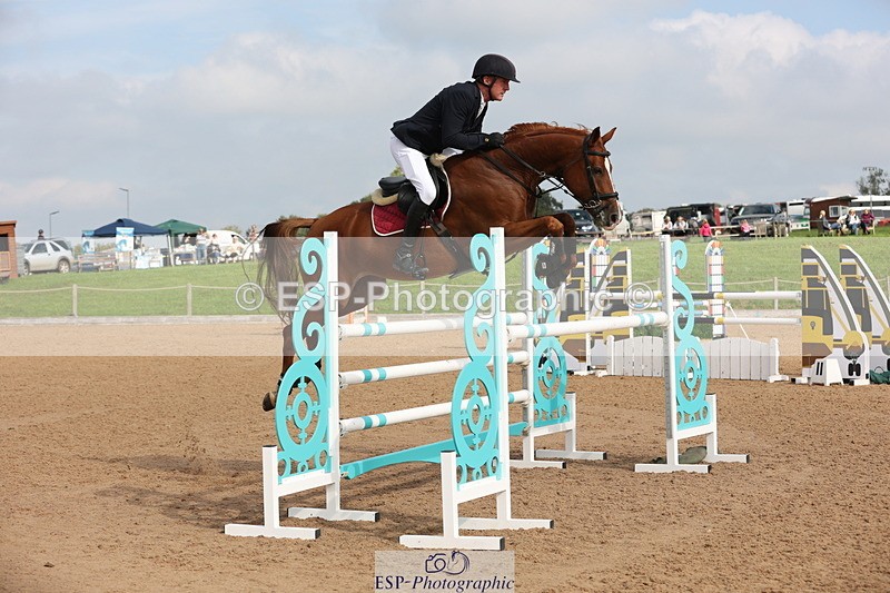 230915A-105913-01605 - Cls 2 Snr Foxhunter