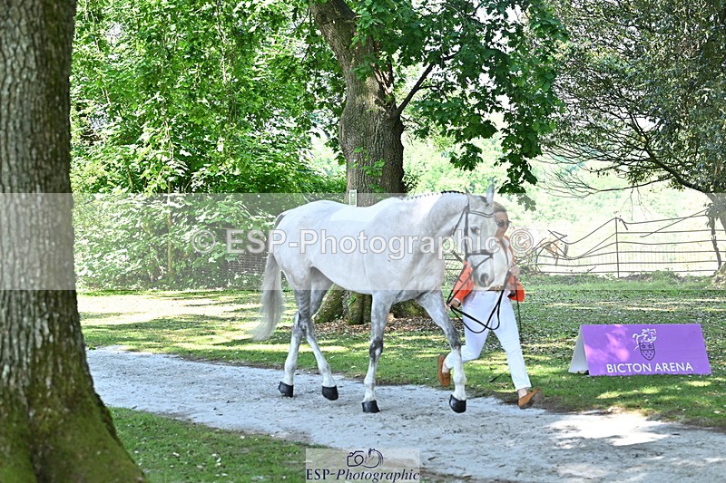 250521A-153656-00634 - B-320-Emma.Hyslop-Webb-CHICAGO.CHARLIE