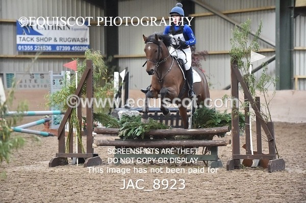 JAC_8923 - CLASS 3 ARENA EVENTING BE 70