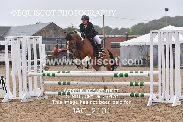 JAC_2101 - CLASS 6 Stepping Stones 128/ 138cms Handicap