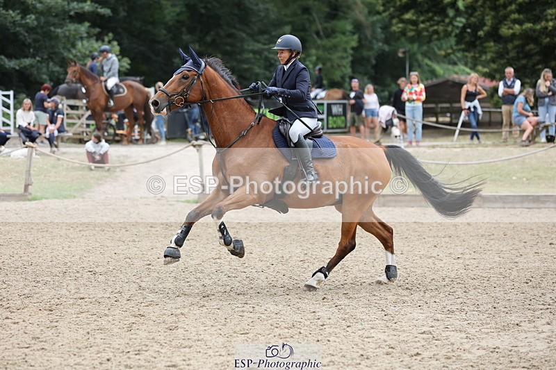 250705A-165116-16230 - Cls 37 1.05m Amateur Quali