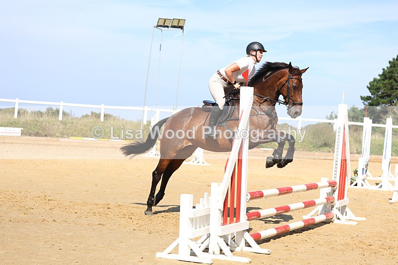 3E7A1100 - Class 7: 70cm Senior