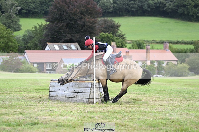 240825X-111657-32484 - 70cm XC 11.00 to 12.00