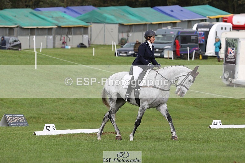 231019-134137-03743 - 630-ST.TROPEZ-Lizzie.Luxton-DR