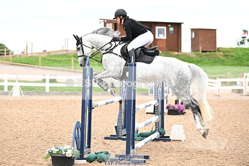 240802A-134008-04644 - Cls 25 1.05m Amateur Qualifier