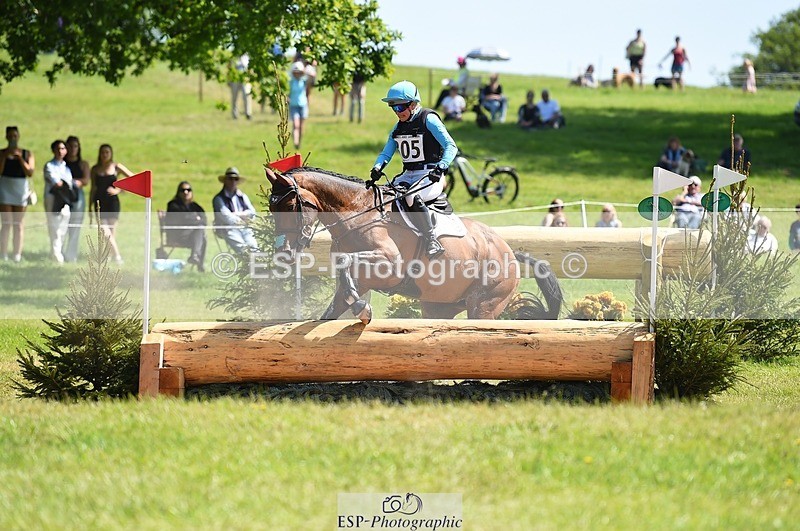 230527-111848-09138 - 305-BARRINGTON_57-Izzy_Taylor-XC