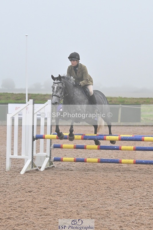 240813-195054-01050 - Classes 7 A&B 90cm