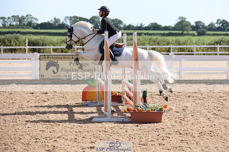 240629A-165015-08183 - Cls 13 Stepping Stones 128cm + 138cm