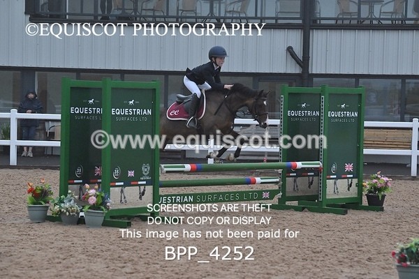 BPP_4252 - SAT CLASS 31 Cats & Pipes 128/138cms Debut C'ship Qualifier