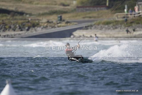 KS 070709-1 - Kite Surfing