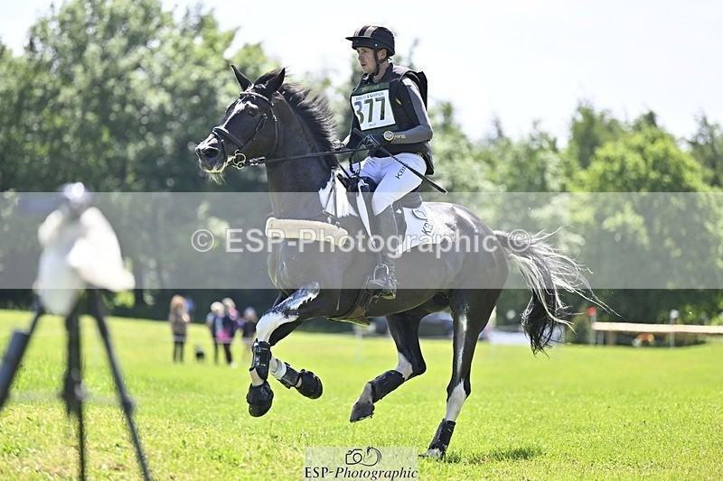 240525-123513-13496 - 377-HONEYBROOK_EXTRA_SPECIAL-Tom_Rowland