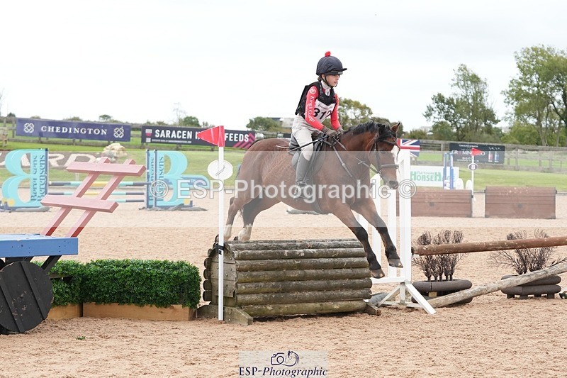 261011-132900-00551 - Class 03 80cm