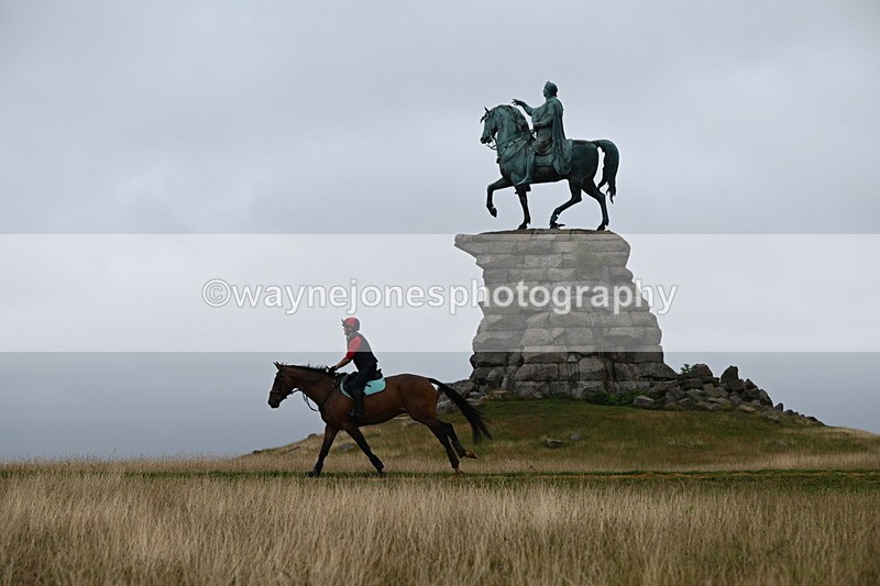 DSC_0479 - Time at Statue 09:51 to 10:54