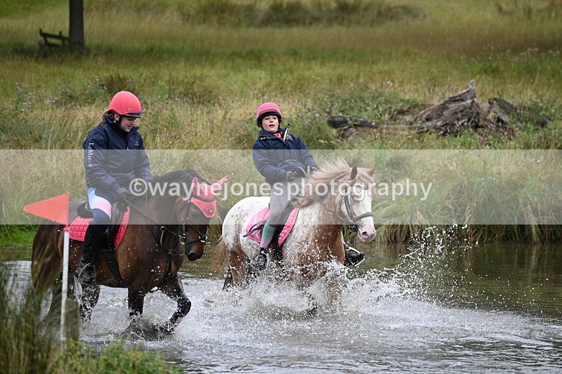 WJ7_9273 - Time at Water 11:53 to 12:23