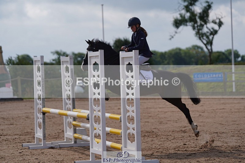 240713A-095512-00146 - Cls 3 A&B Pony BN & 80cm Open