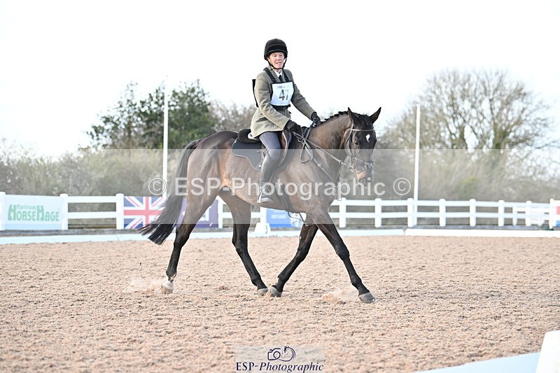 240324A-155517-04655 - Novice 28, 15.33 to 16.15