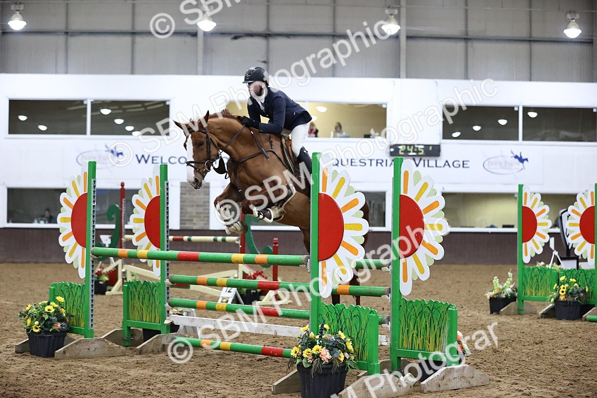 SBM_2541 - Class 9 - Senior Newcomers/ 1.10m Open