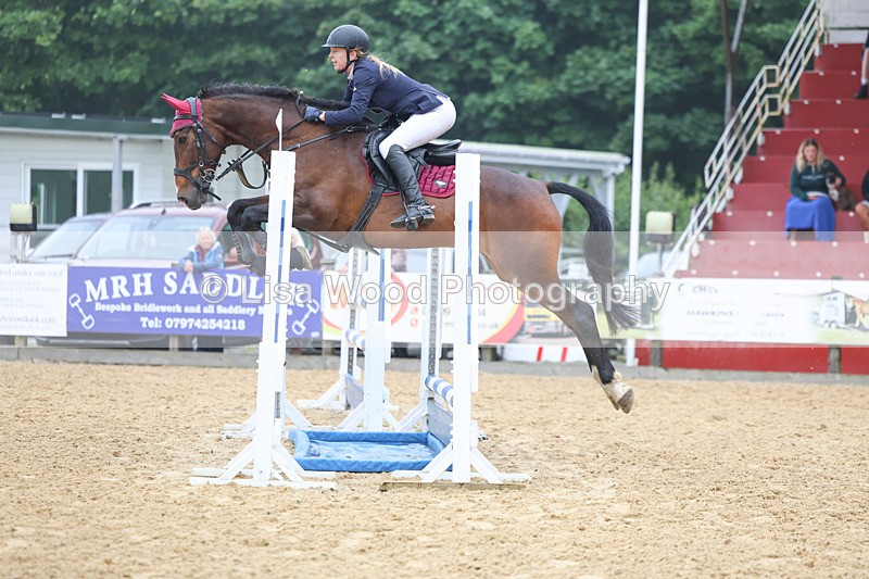 3E7A5235 - Class 4: Senior British Novice/90cm open