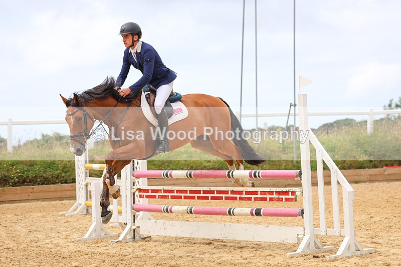 3E7A0952 - Class 11: Senior Discovery/1m open