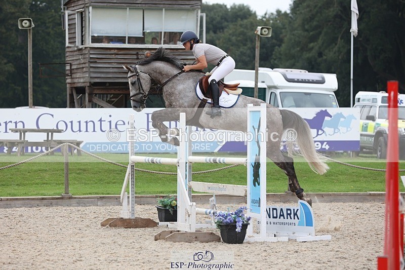 230908-173337-03370 - Cls 9 Snr Newcomers & 1.10m Open