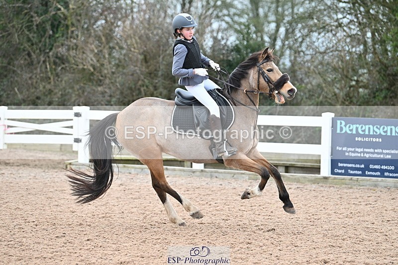 240128A-095052-00118 - Cls 1 Pony Intro 70cm