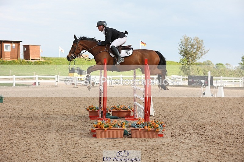 250508-173259-04456 - Cls 12 Snr Newcomers