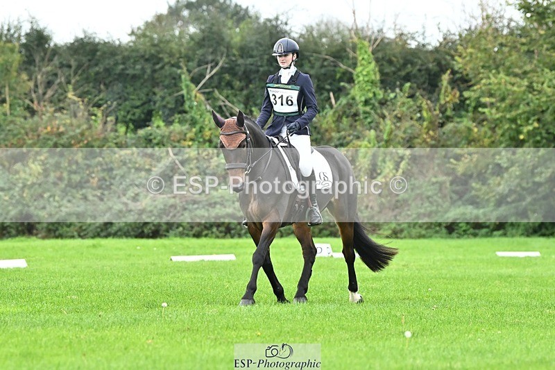 241024-113228-02404 - 316-Abi.Stuart-DUKES.VISION