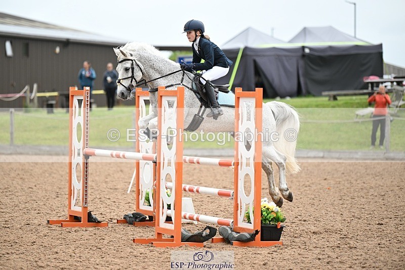 250607-121234-01022 - Cls 10 Pony Newcomers and 1m