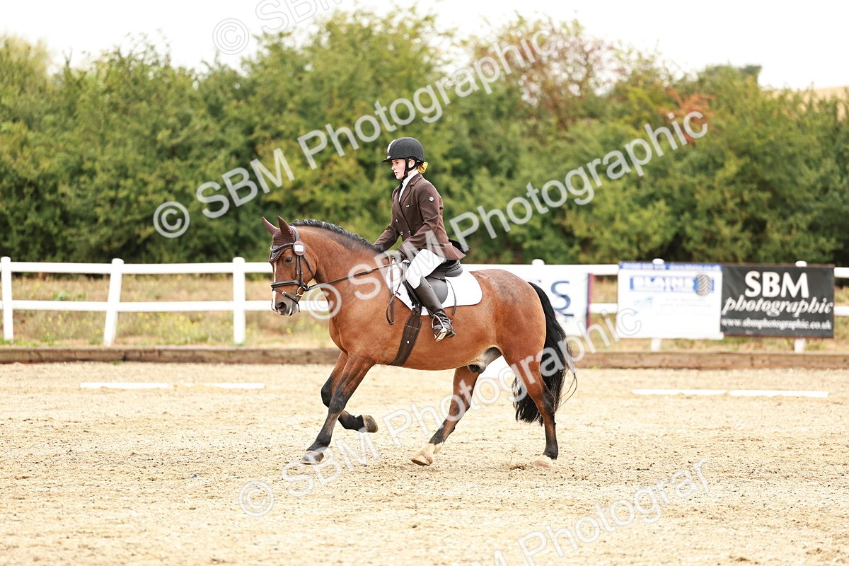 SBM_001466 - Class 4 - P2 Warm Up 10.46-12.10