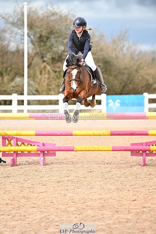 240310A-120825-02356 - Cls 5 Pony Newcomers and 1m Open