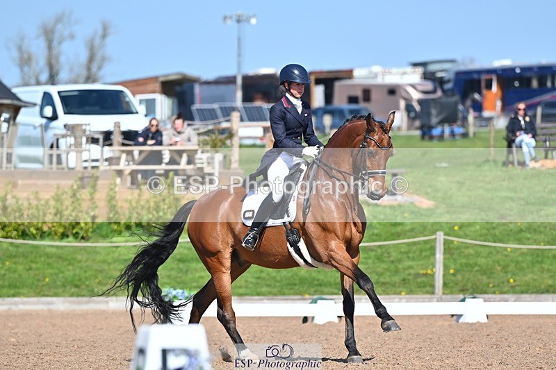 250405-130421-10830 - 028-Elizabeth.Allen-Heraldik