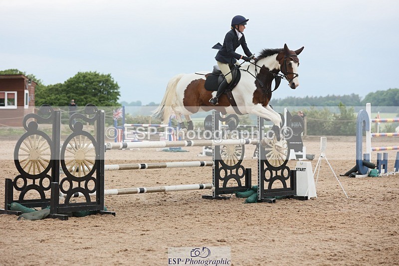 250524-100554-04048 - Cls 13  A&B 1.05m & 1.10m open