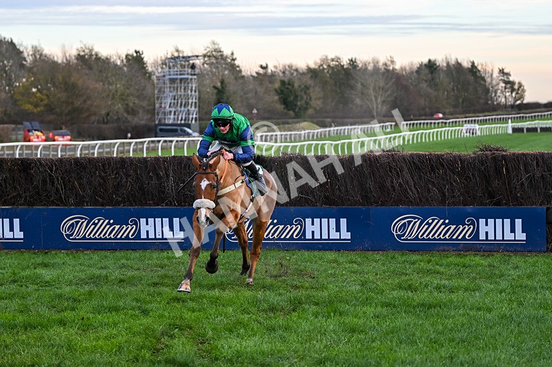 211125-Race 6-Aboutdamntime-8110 - Race 6