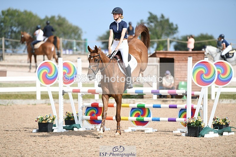 250725-162404-03904 - Cls 10 1.05m Amateur Quali