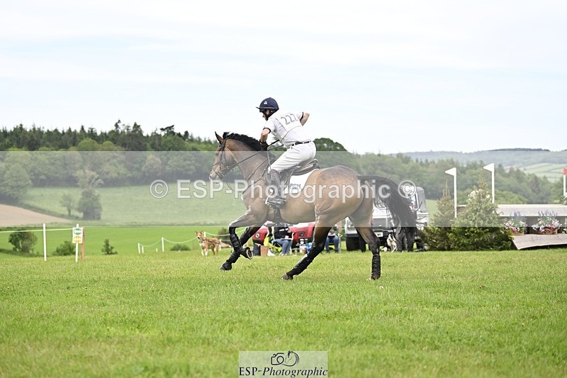 240525-154053-16856 - 222-KILCANNON_SENSATION-Harry_Meade