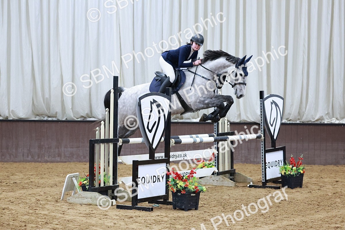 SBM_007409 - Class 24 - Nupafeed Supplements Senior Discovery/ 1m Open