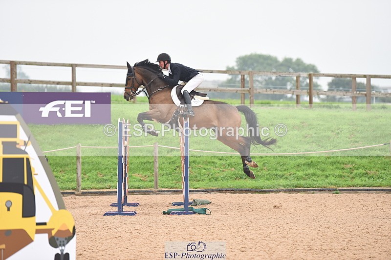 230916A-135746-05136 - Cls 17 National 1.40m