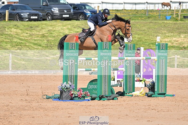 240420A-144835-11832 - Cls 7, 2 Star Medium Tour 1.35m