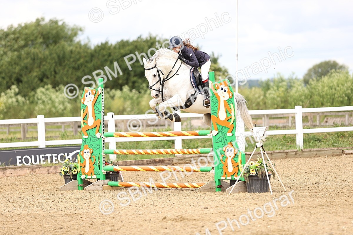 SBM_007274 - Class 18 - Senior 1.05m