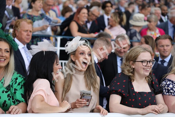 yr18082022r1-38 - Race 1 1.50pm Sky Bet Lowther Stakes