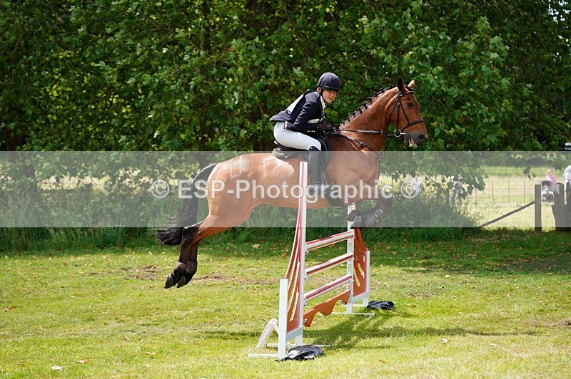 240630X-124522-8350 - 336-Tichy_Sanders-SPARHANGER_VELVET