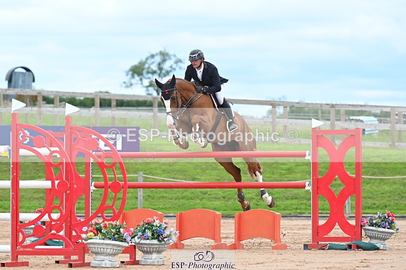 230721A-152413-07204 - Cls 10, 2 Star Big 1.45m Start to break