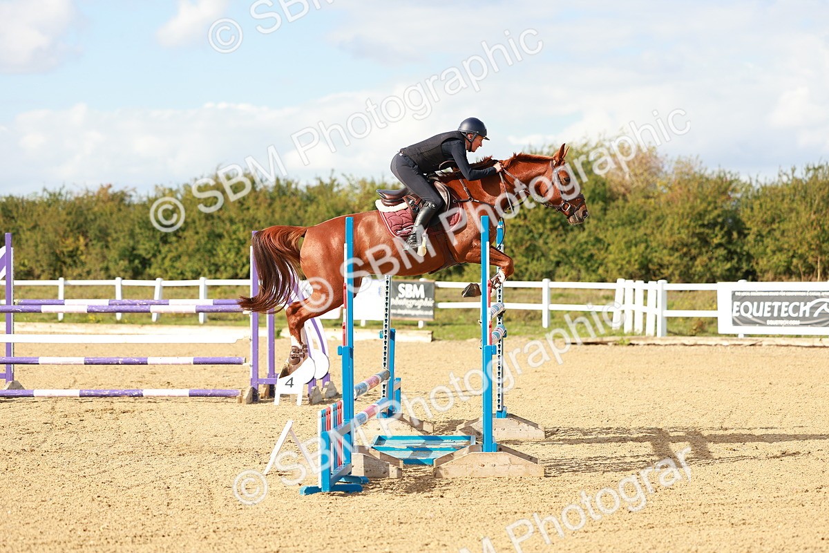 SBM_002037 - Class 5 - Senior Foxhunter - 1.20m