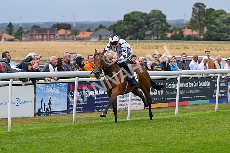 150824-Race 2-Greek Gift-7655 - Race 2