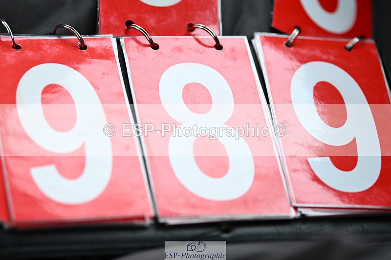 240825X-180750-38142 - 80cm XC 17.30 to End