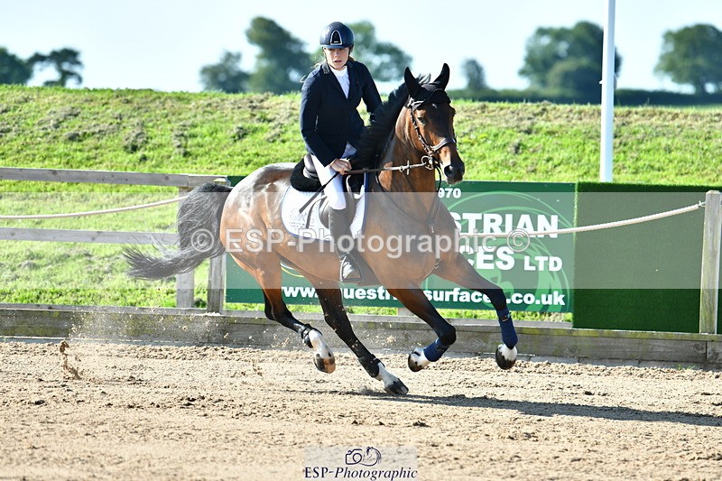 230720A-090505-01566 - Cls 1, 2 Star Small 1.30m