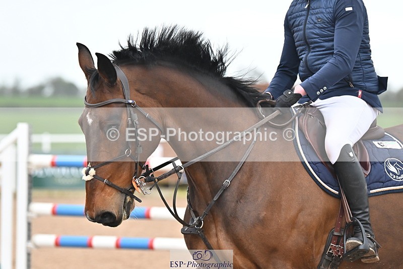 240406A-154702-04227 - Cls 17 National 1.30m Open