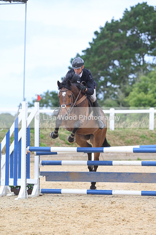 3E7A4965 - Class 4: Senior British Novice/90cm open