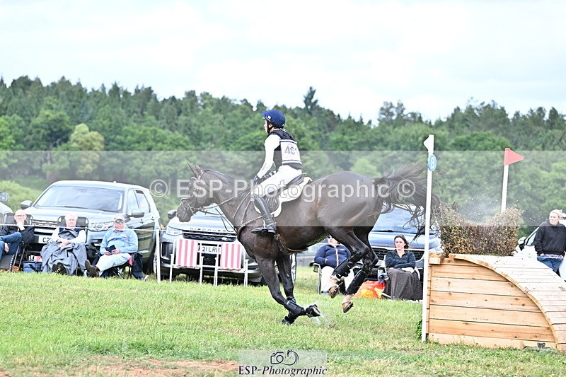 250525A-141742-16447 - D-461-Mia.Farley-INVICTUS
